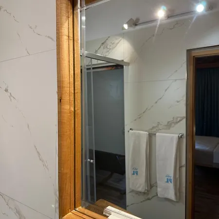 Palermiti Luxury Alojamento de Turismo Selvagem Himare