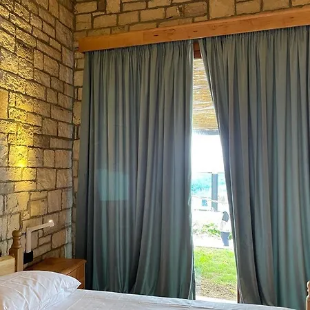 Palermiti Luxury Lodge