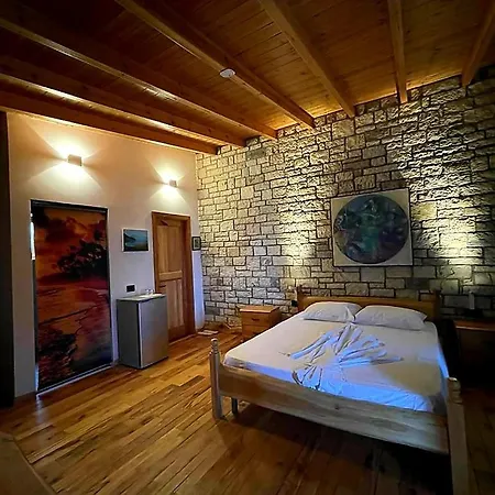 Lodge Palermiti Luxury Himare