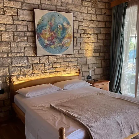 Palermiti Luxury Lodge *