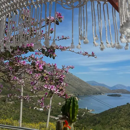Palermiti Luxury Lodge