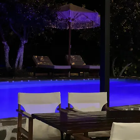 Palermiti Luxury Himare