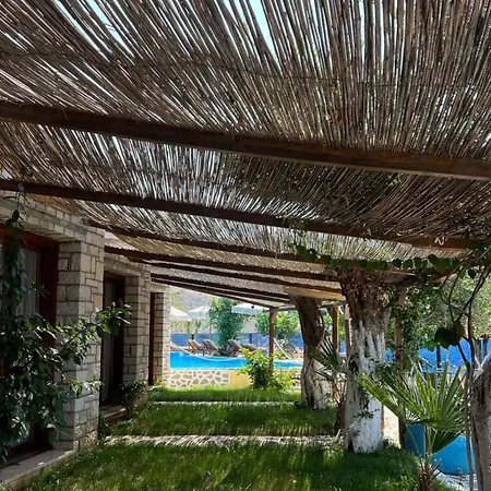 Alojamento de Turismo Selvagem Palermiti Luxury