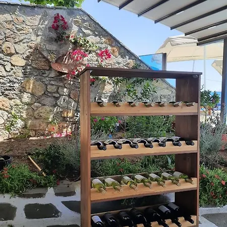 Palermiti Luxury * Himare