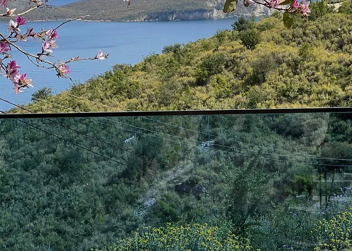 Palermiti Luxury * Himarë