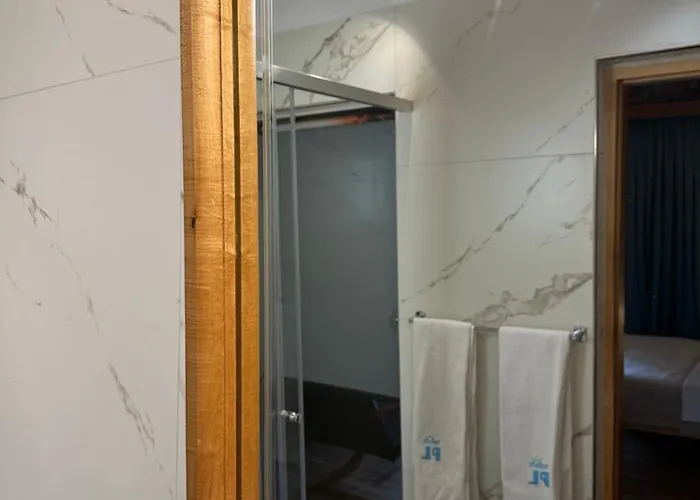 Palermiti Luxury Orman Evi Himarë